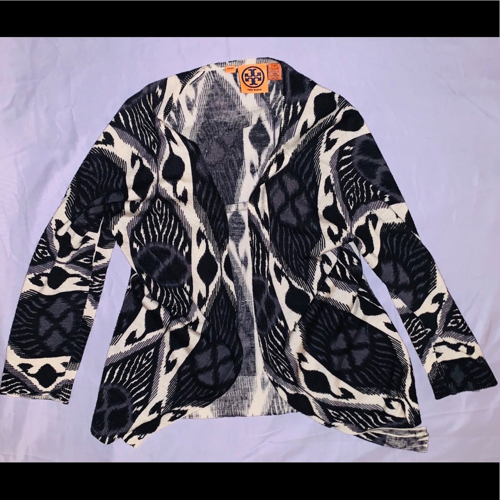 Tory Burch sweater Size Small.